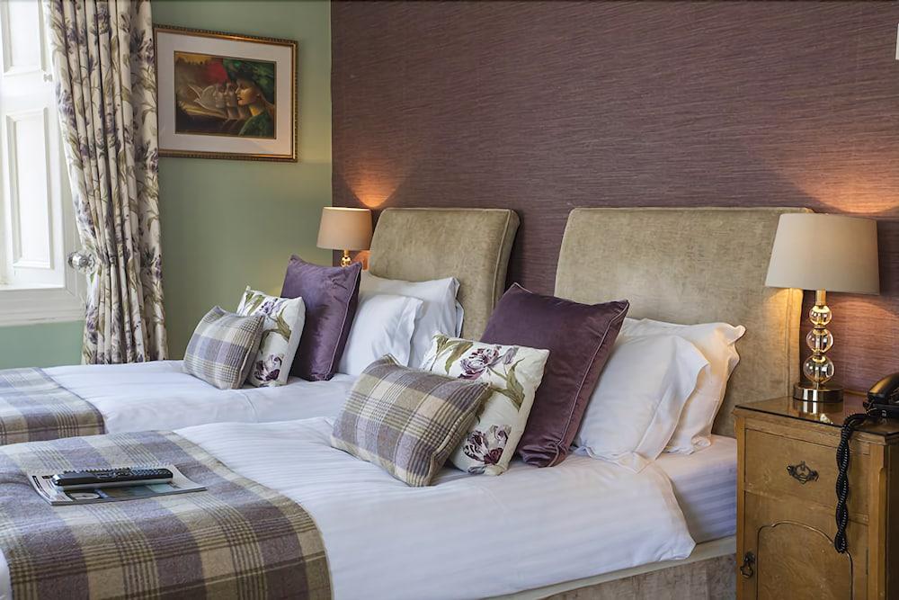 Port Charlotte Hotel Hotel